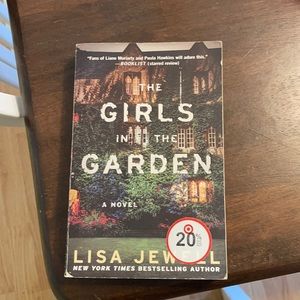 Book by Lisa Jewell